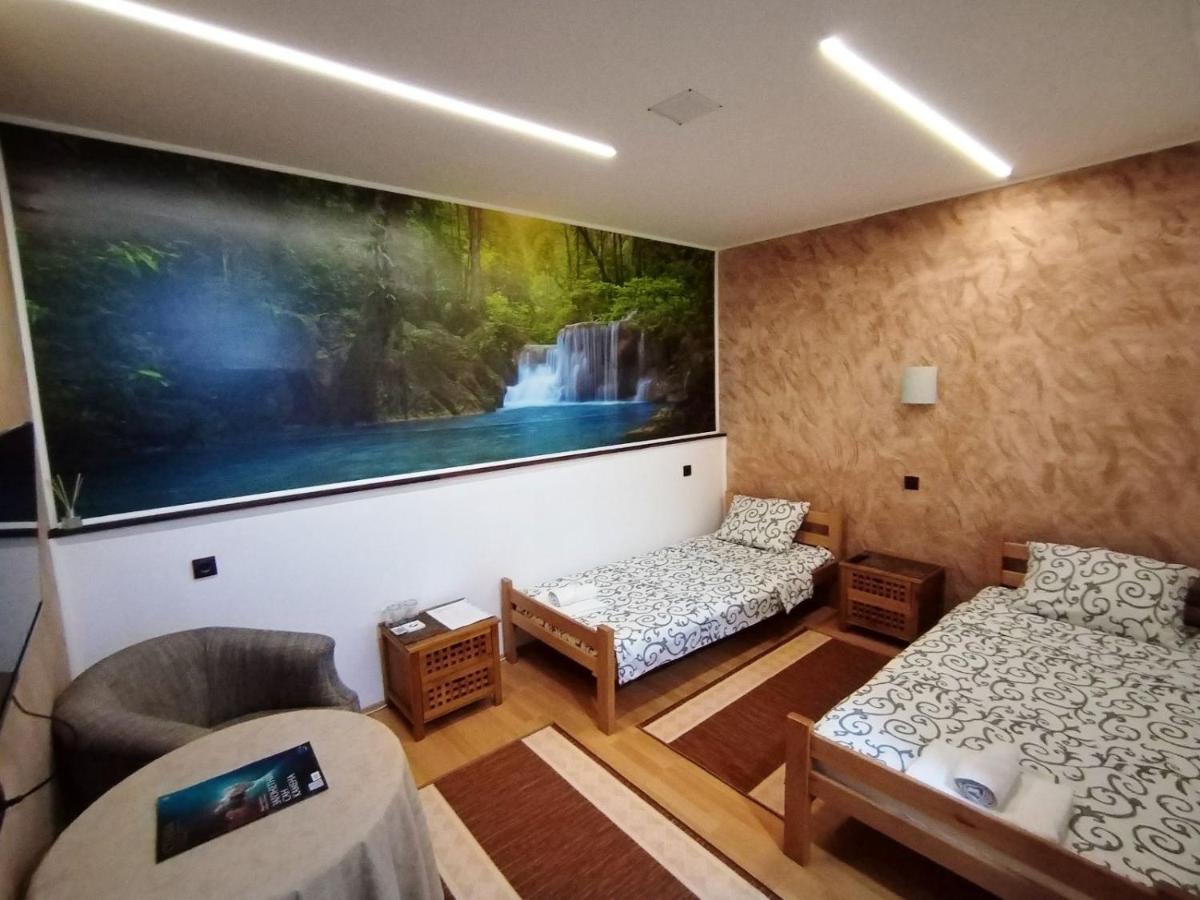 Fun Rooms Sobe Prenociste Borca Eksteriør billede