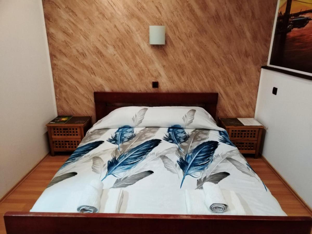 Fun Rooms Sobe Prenociste Borca Eksteriør billede