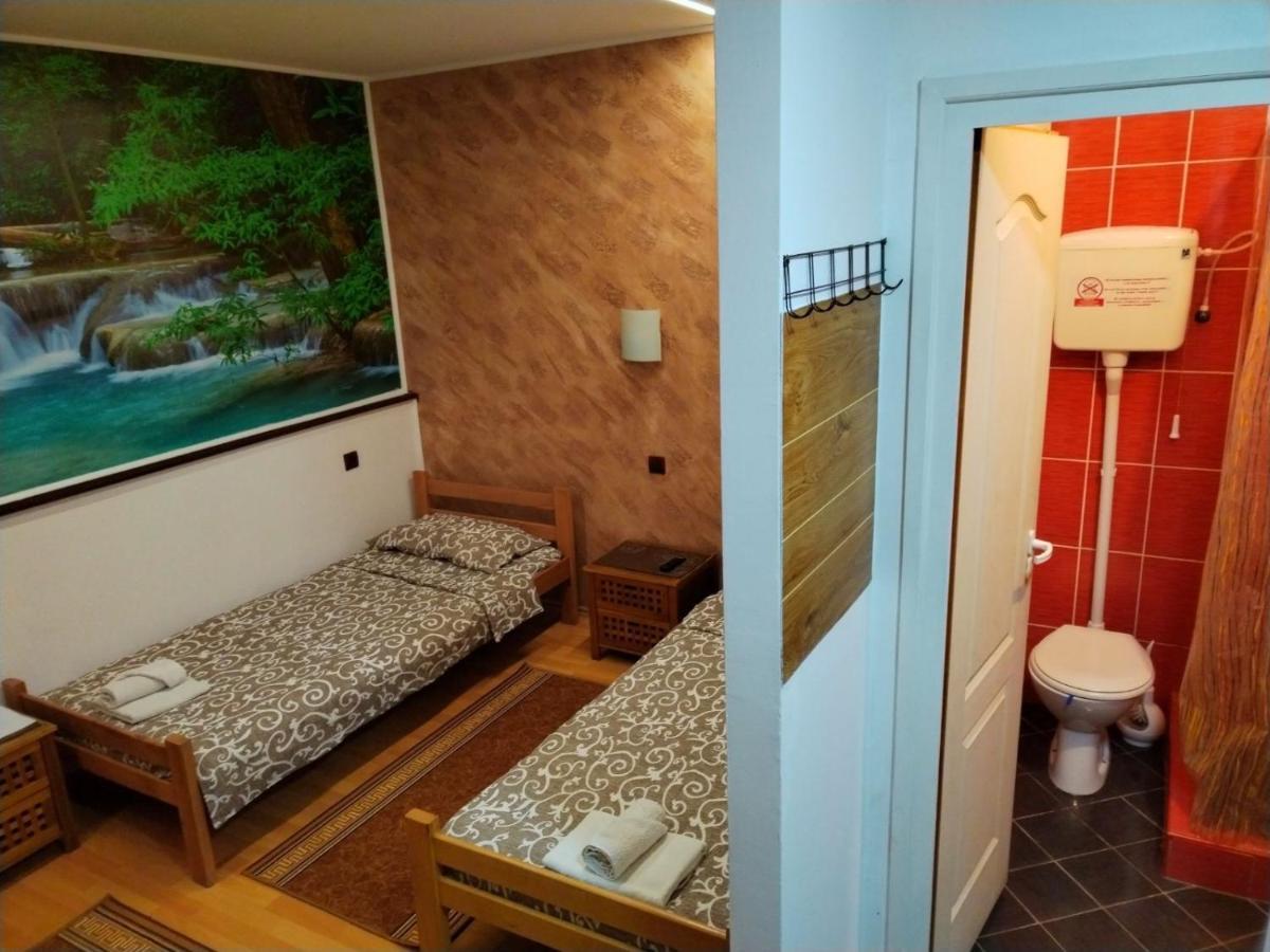 Fun Rooms Sobe Prenociste Borca Eksteriør billede